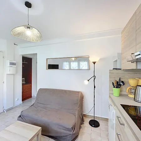 T2 Avec Terrasse Sud, Parking, Wifi, Animaux Acceptes - Proche Thermes Et Centre - Fr-1-451-192 Apartment *