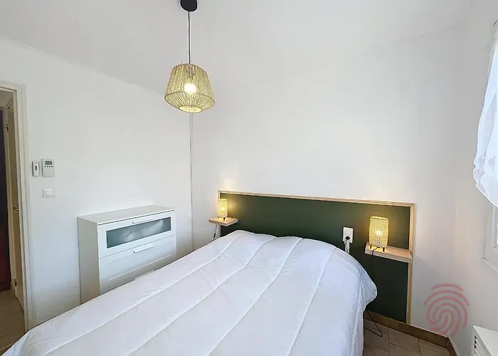Apartment T2 Avec Terrasse Sud, Parking, Wifi, Animaux Acceptes - Proche Thermes Et Centre - Fr-1-451-192 Lamalou-les-Bains